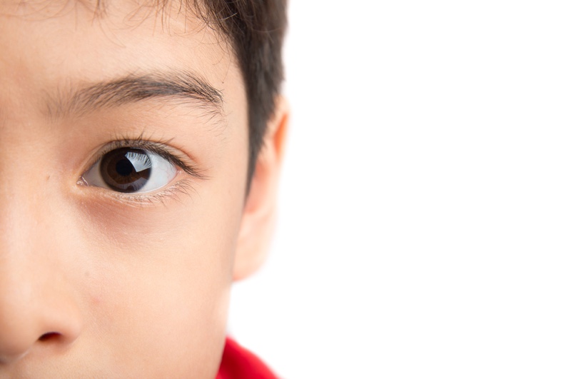 lentillas adolescentes y niños muralla